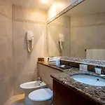 Harrington Hall 호텔 4*