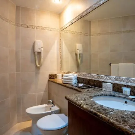 Harrington Hall Hotell 4*
