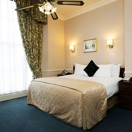 Hotel Harrington Hall