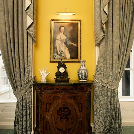 Отель Harrington Hall 4*