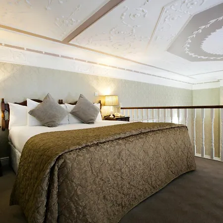 Harrington Hall מלון 4*